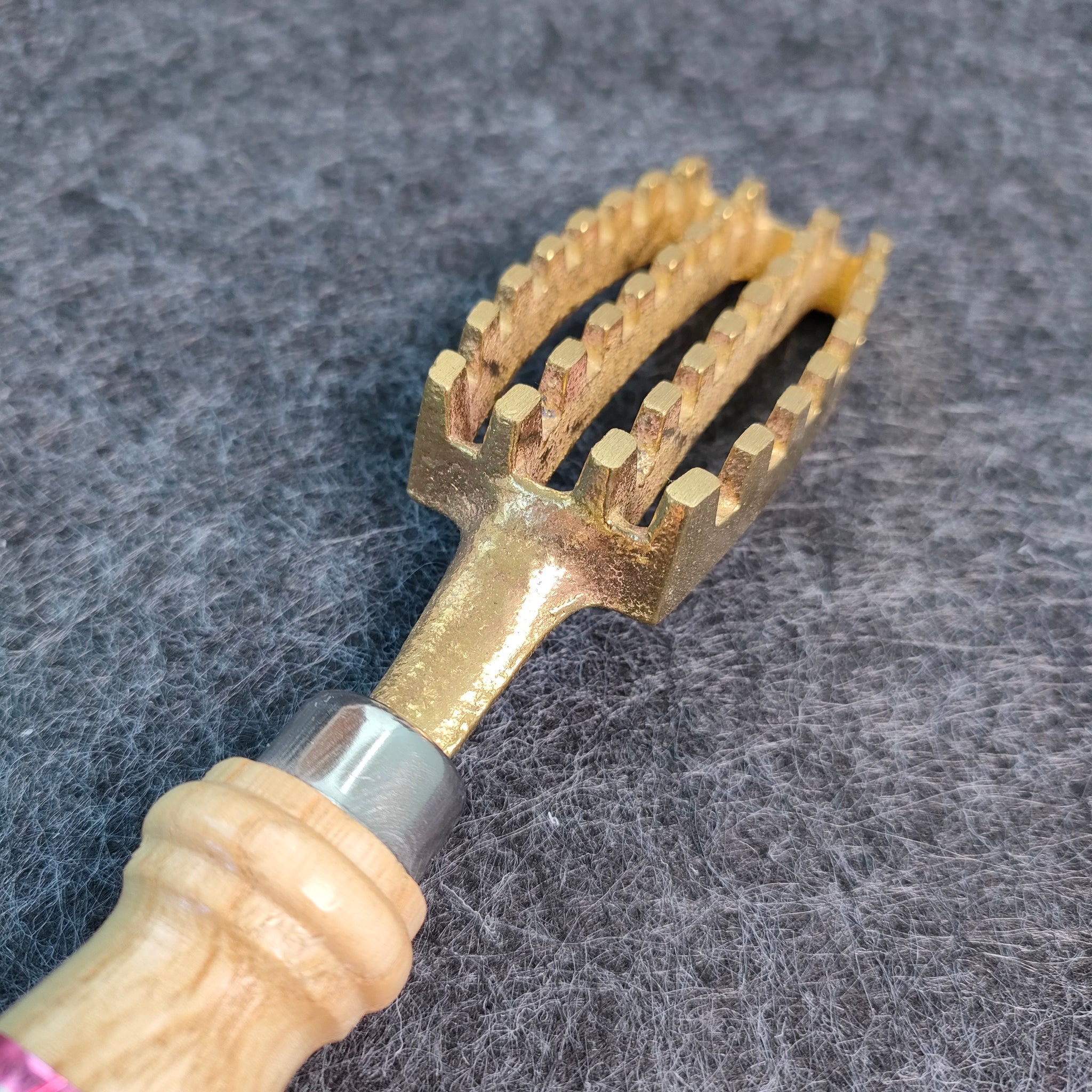 Fish Scaler Brass