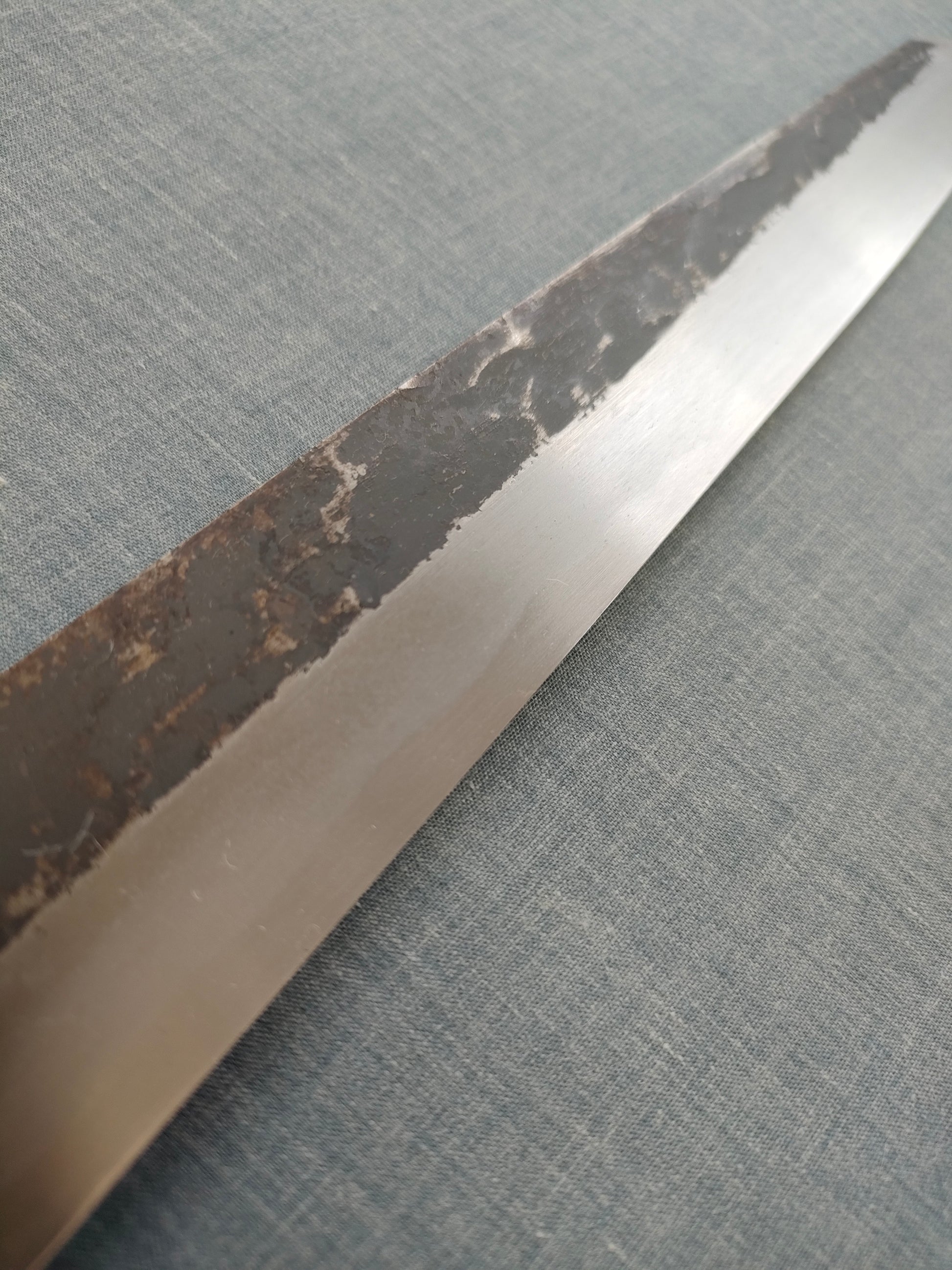 Sakai Kikumori | Kikuzuki Kuro | Kiritsuke Yanagiba 270mm | Horn Magnolia