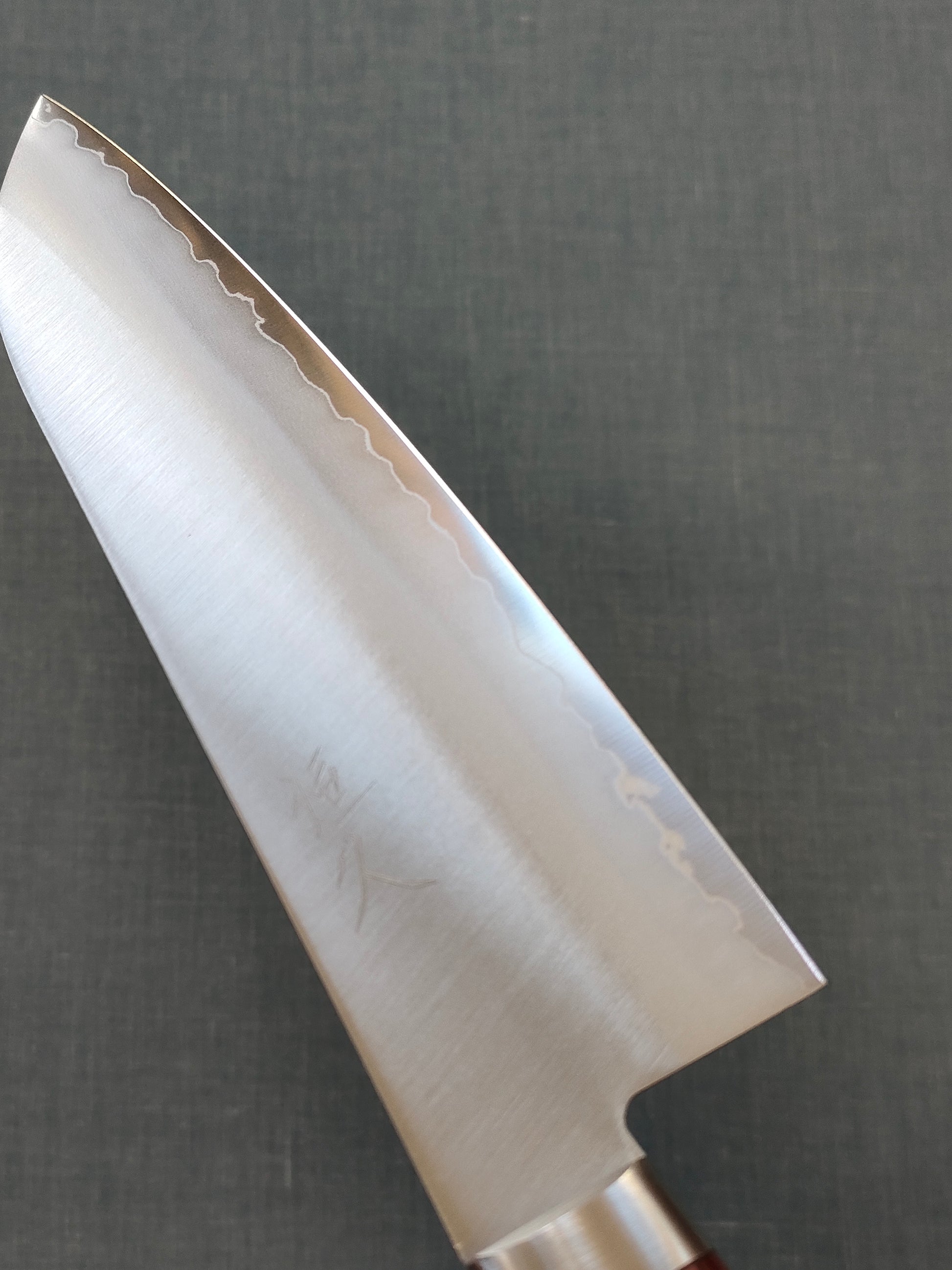Tsunehisa | VG1 | Santoku 170mm | Brown Pakka