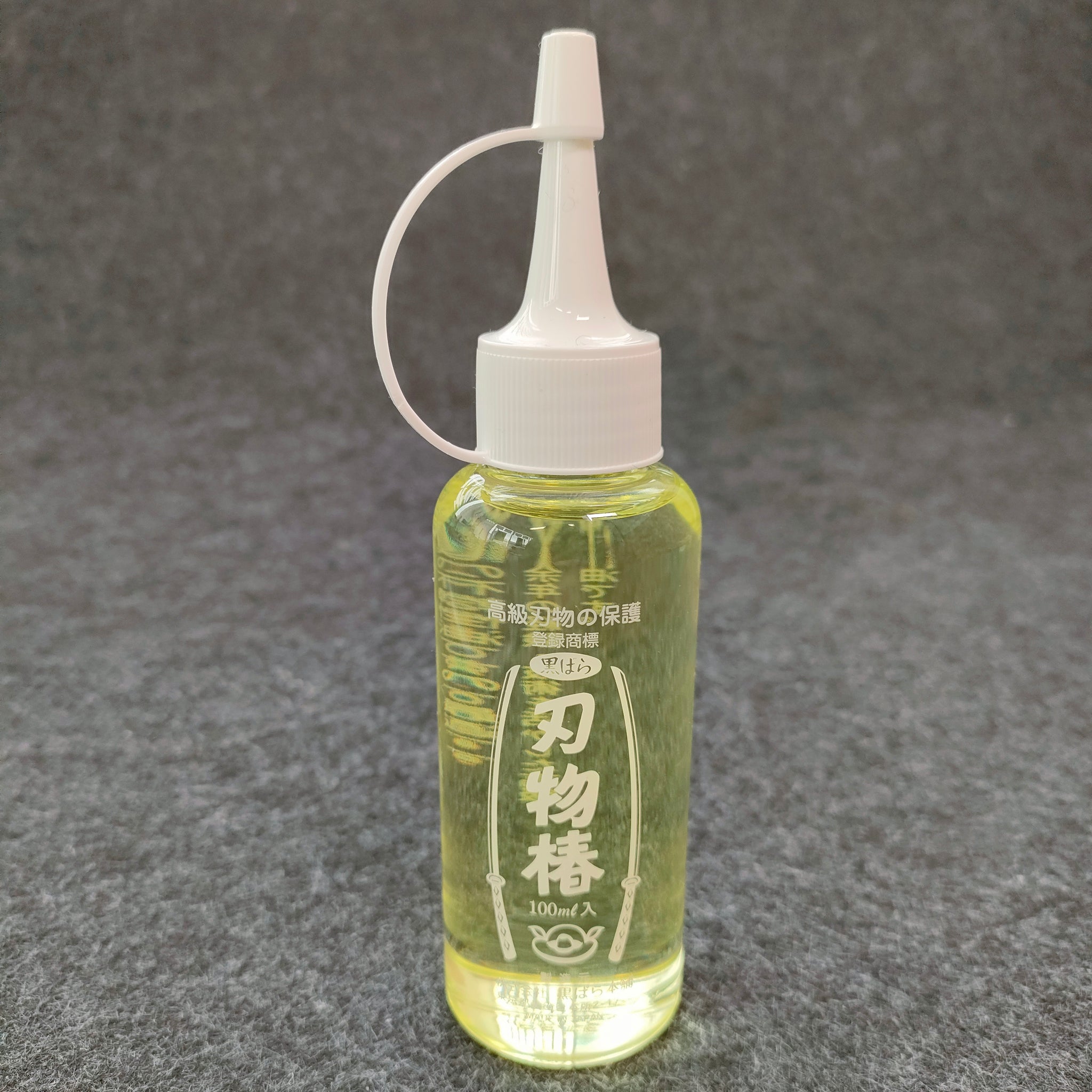 Tsubaki (Camilla) blade oil