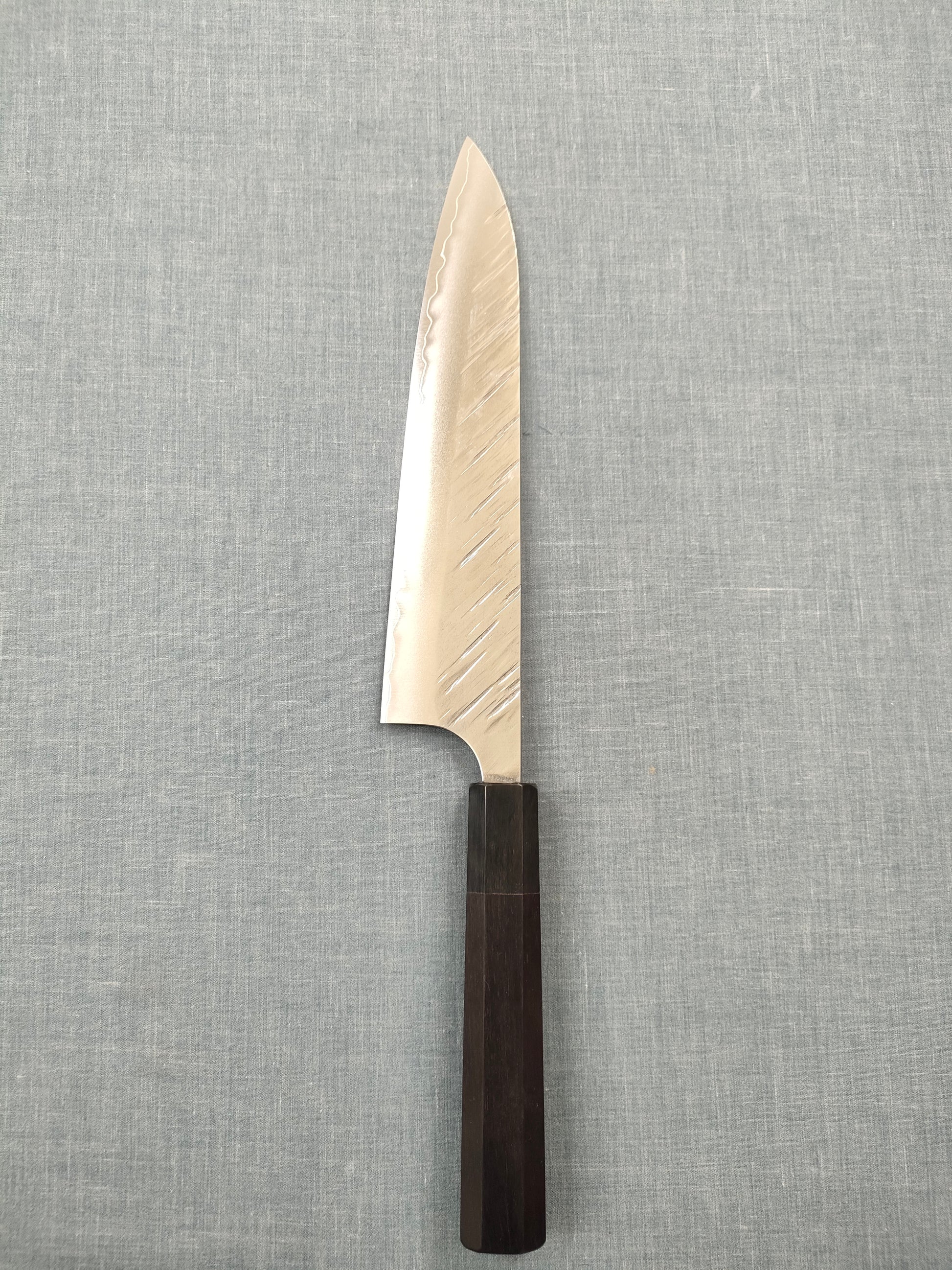 Yu Kurosaki | Fujin 210 Gyuto SG2 | Ebony & Horn