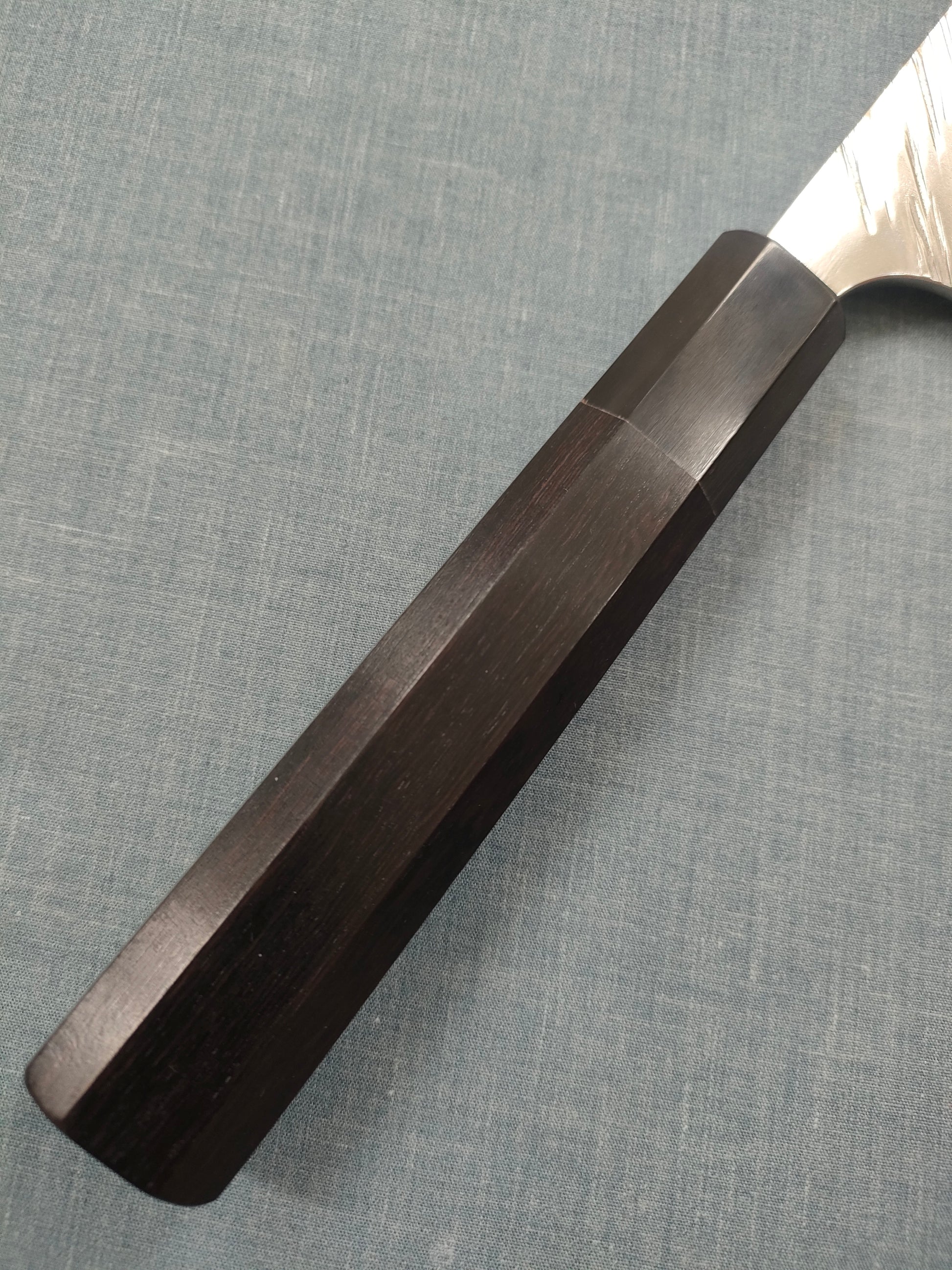 Yu Kurosaki | Fujin 210 Gyuto SG2 | Ebony & Horn