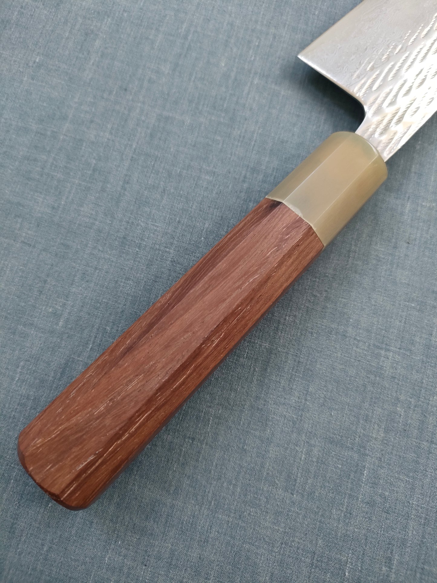 Tsunehisa | AUS10 Nawame Santoku | Rosewood Horn