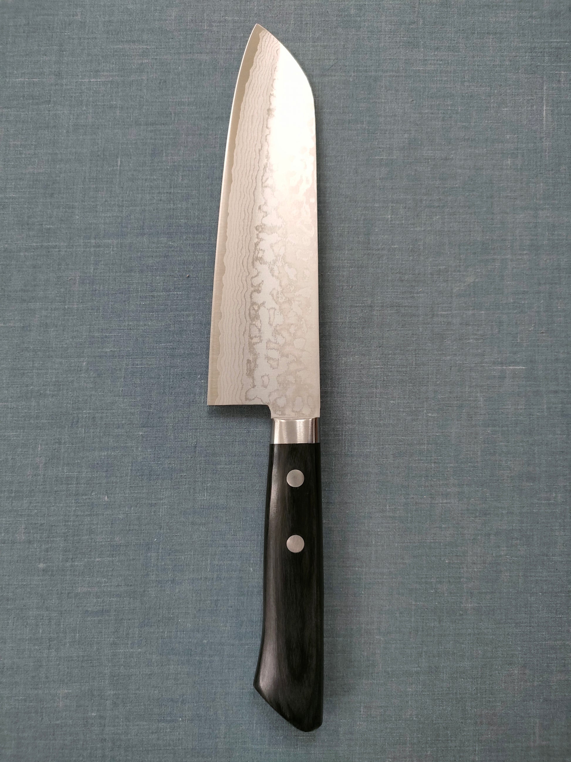 Masutani | VG10 Damascus | Santoku 170mm | Black Pakka