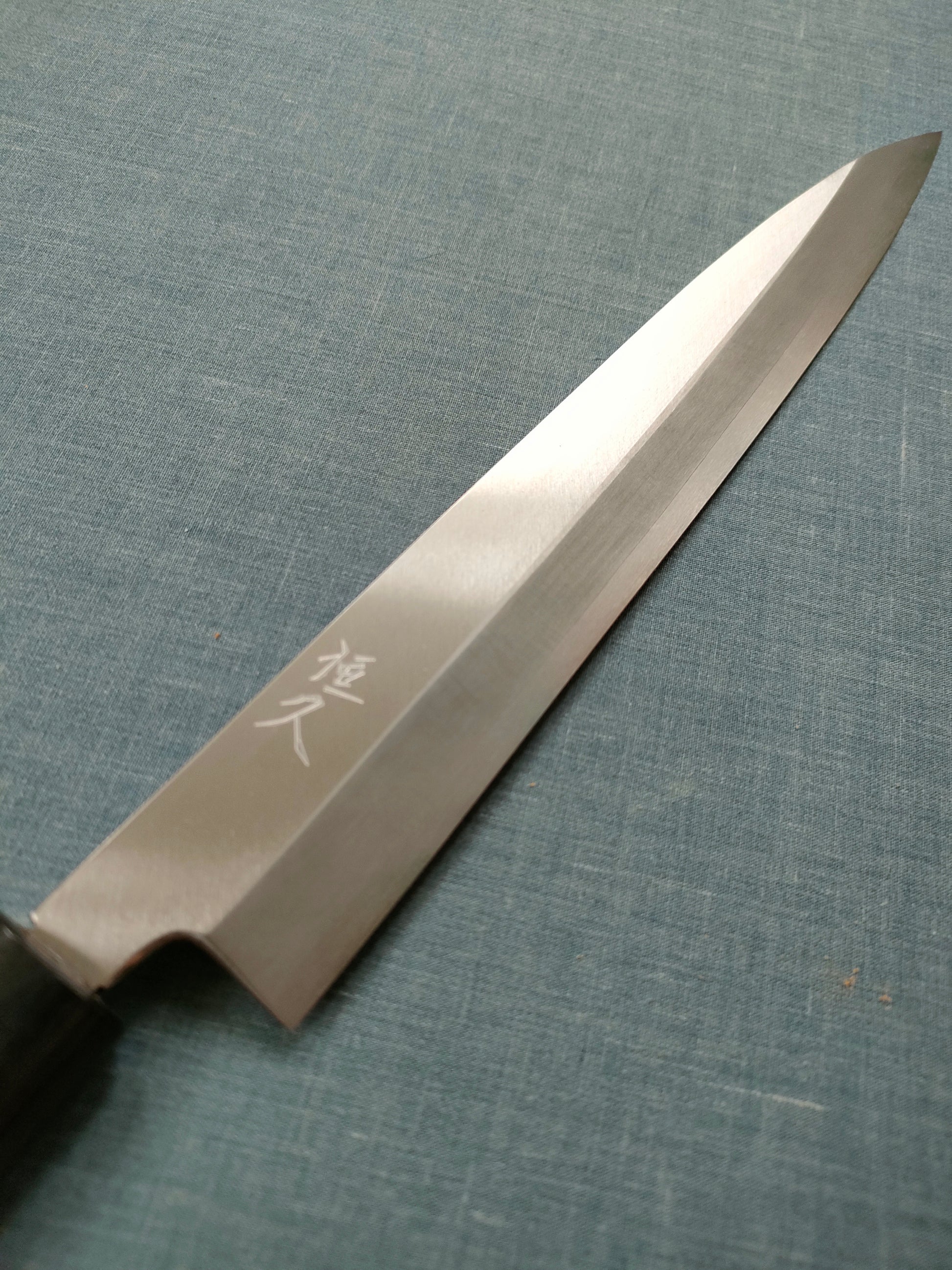 Tsunehisa | AUS8 | Yanagiba 240mm | Rosewood