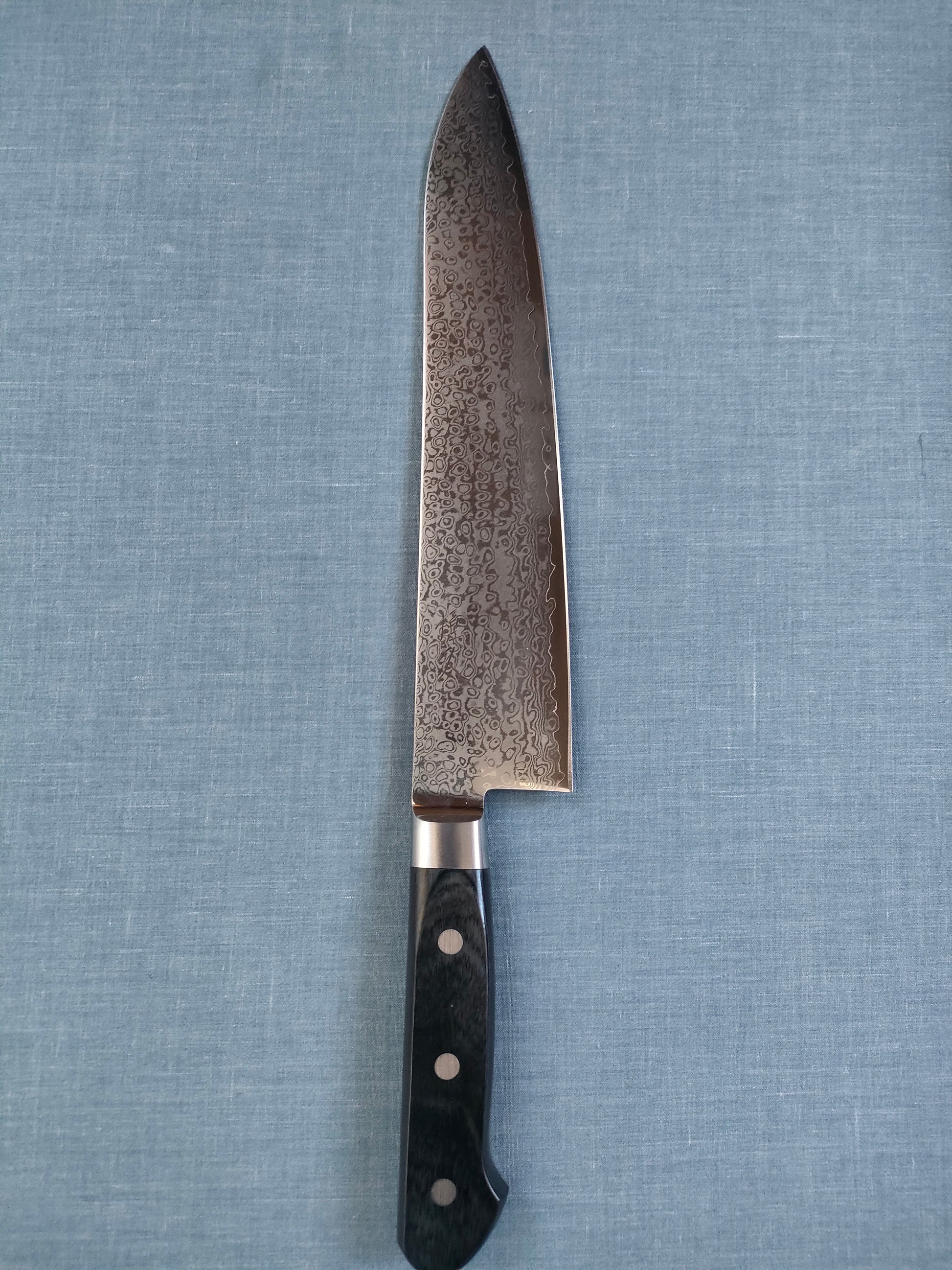 Tsunehisa | VG10 33 Layer Damascus | Guyto 240mm