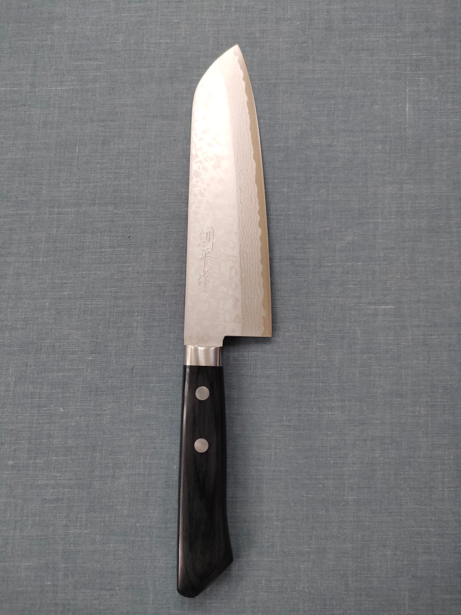 Masutani | VG10 Damascus | Santoku 170mm | Black Pakka