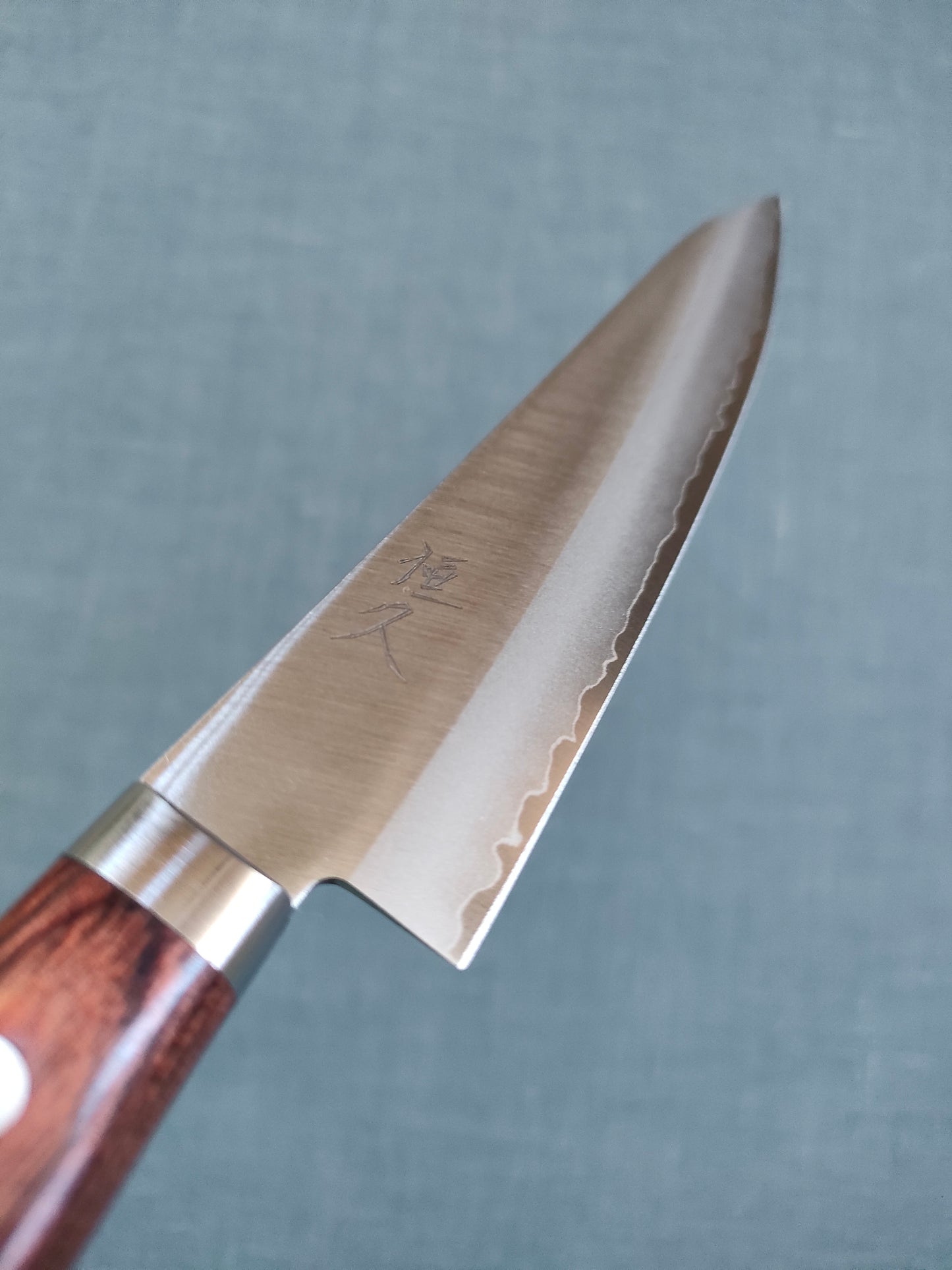 Tsunehisa | VG1 | Petty 135mm | Brown Pakka