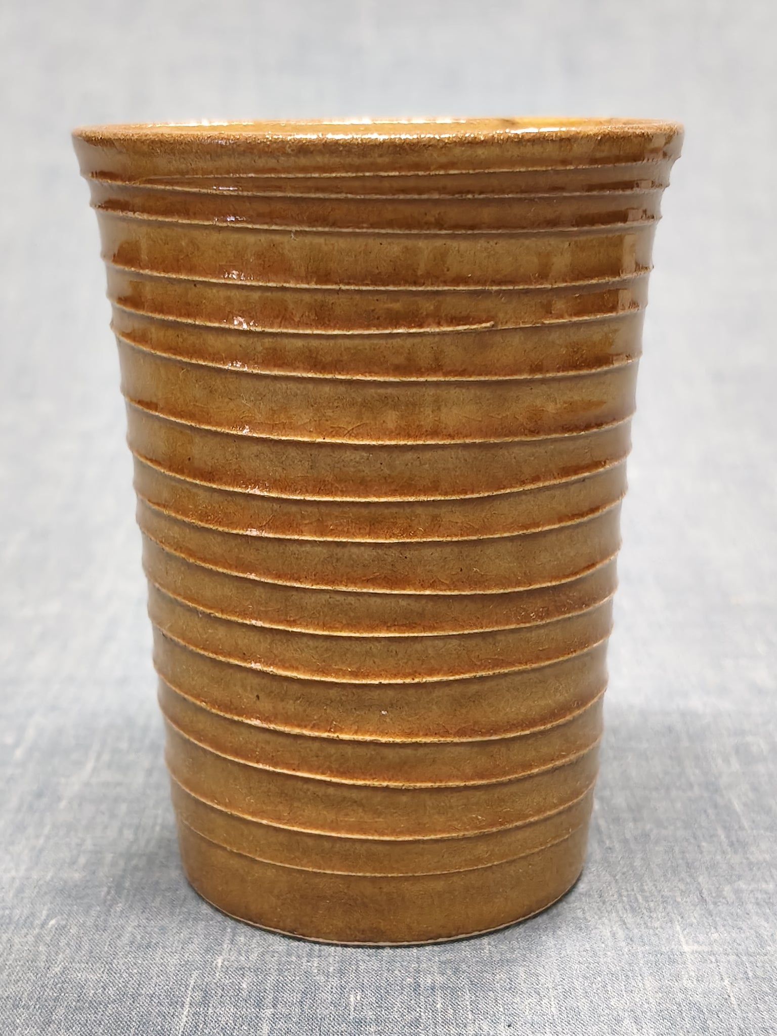 Water cups