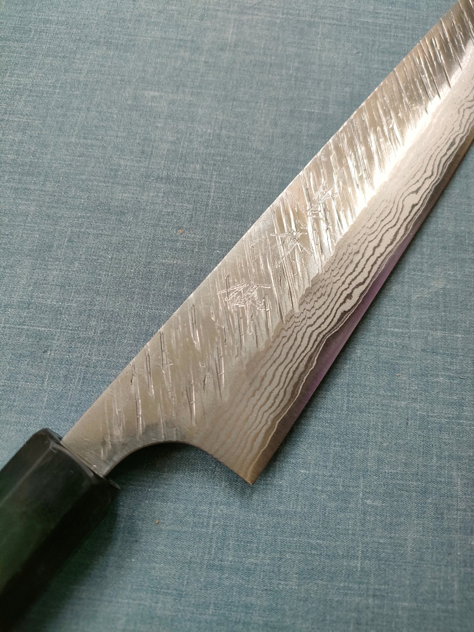 Yu Kurosaki | VG10 Damascus Fujin | Sujihiki 240mm | Ebony Horn