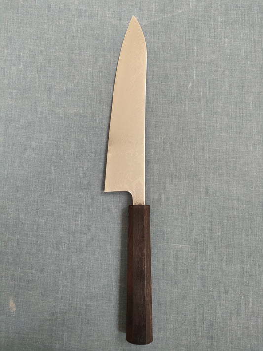 Tsunehisa | Forged VG10 Damascus | Gyuto 210mm | Ebony Horn
