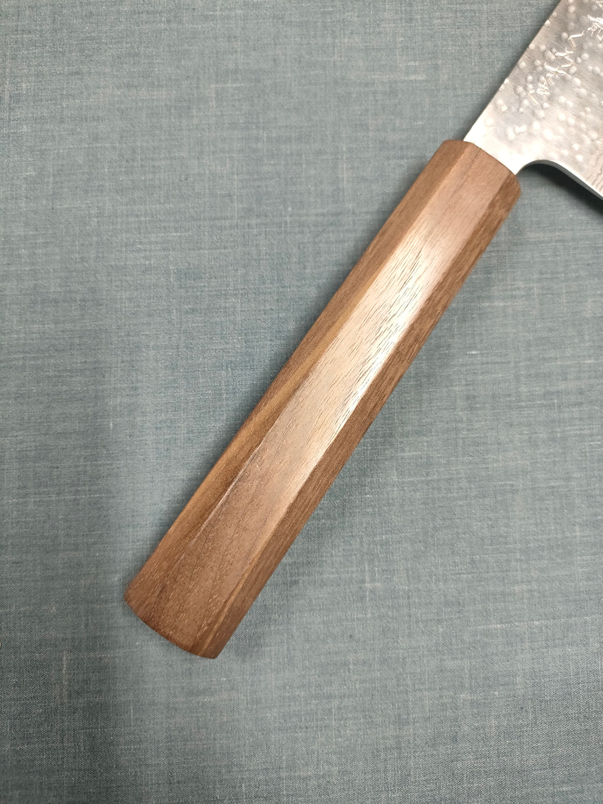 Makoto Kurosaki | Damascus Tsuchime |Gyuto 210mm | VG7