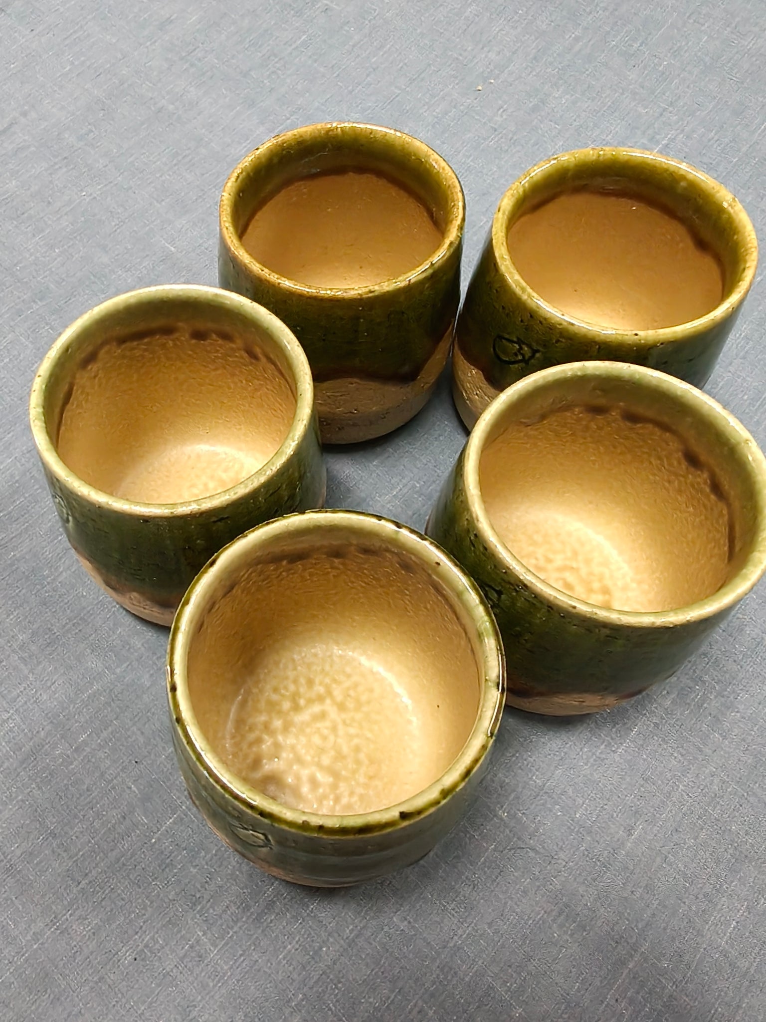 Tea Cups Green
